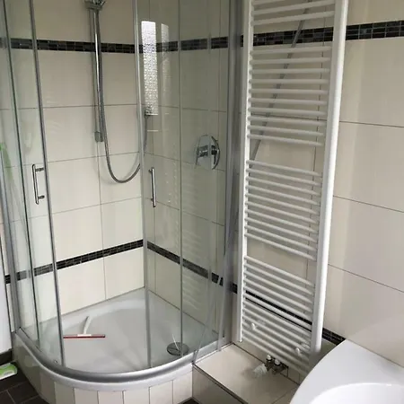 Kolner Ferienwohnung Nahe Messe Mit Terrasse Apartamento *